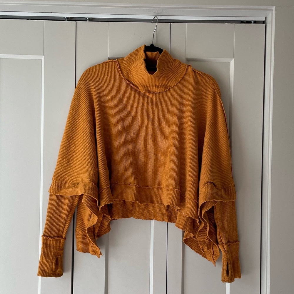 Free People Sweater size small